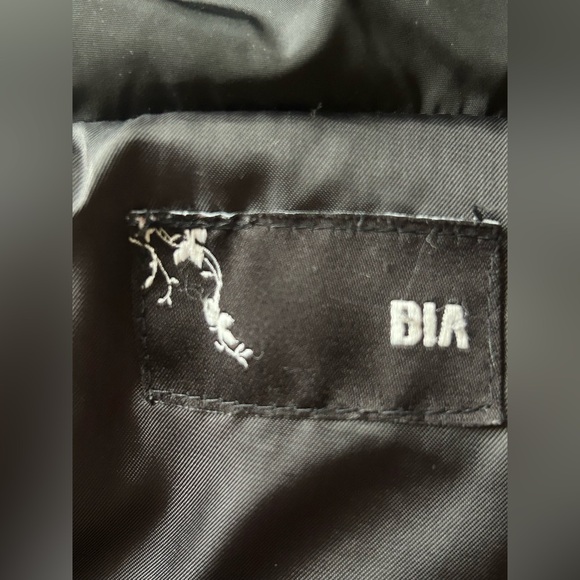 BIA Long Puffer Coat with Oversized Funnel Collar Warm Winter Jacket Size Small - Picture 7 of 8